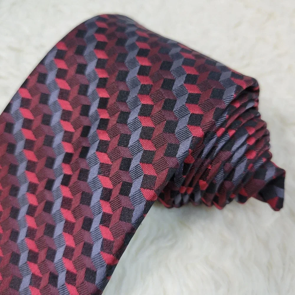 Van‎ Heusen Silk Foulard Necktie Men's 3-D Print Burgundy Red Gray Diamond Tie